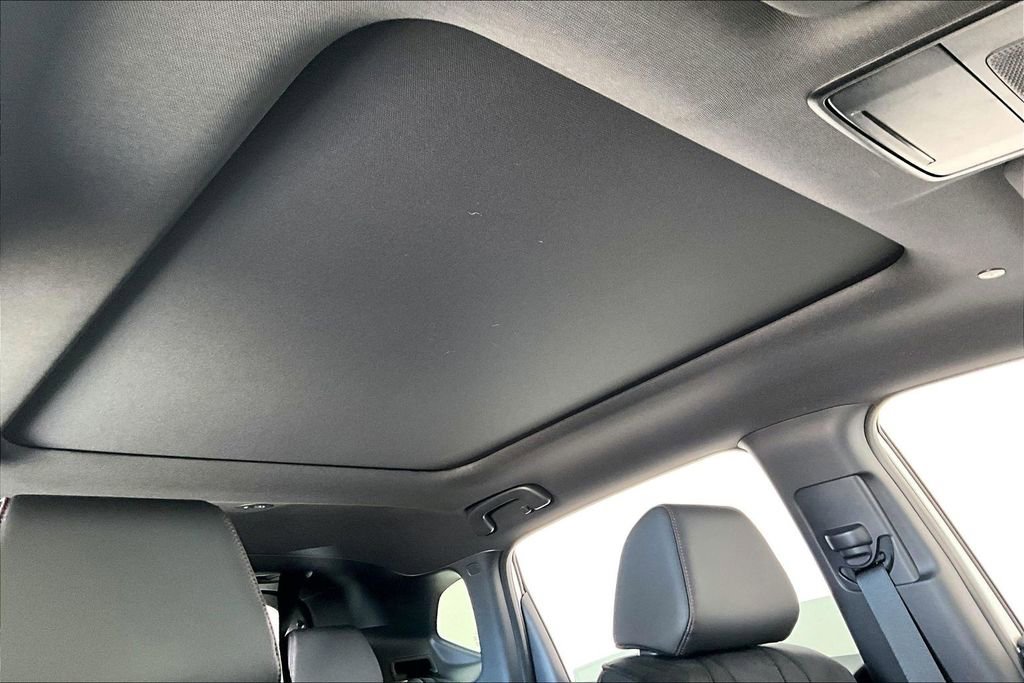 Certified 2025 Acura ADX A-Spec image 21