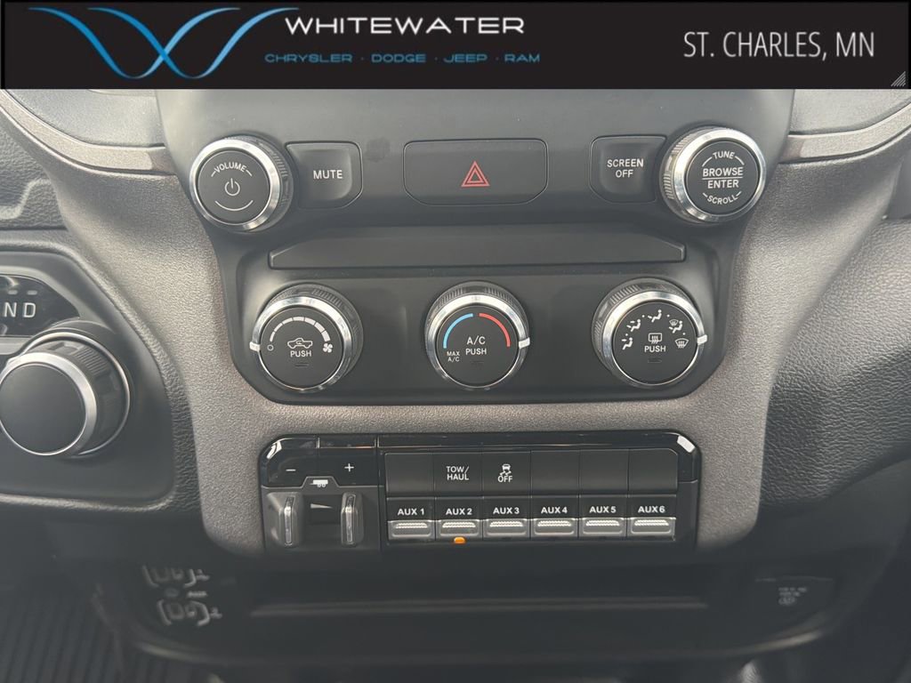 Used 2024 RAM 2500 Tradesman w/ Chrome Appearance Group image 7