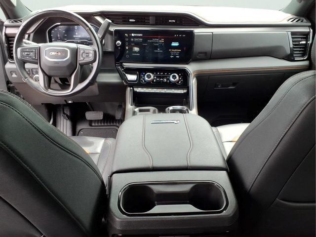 Used 2025 GMC Sierra 2500 AT4 AWD/4WD image 12