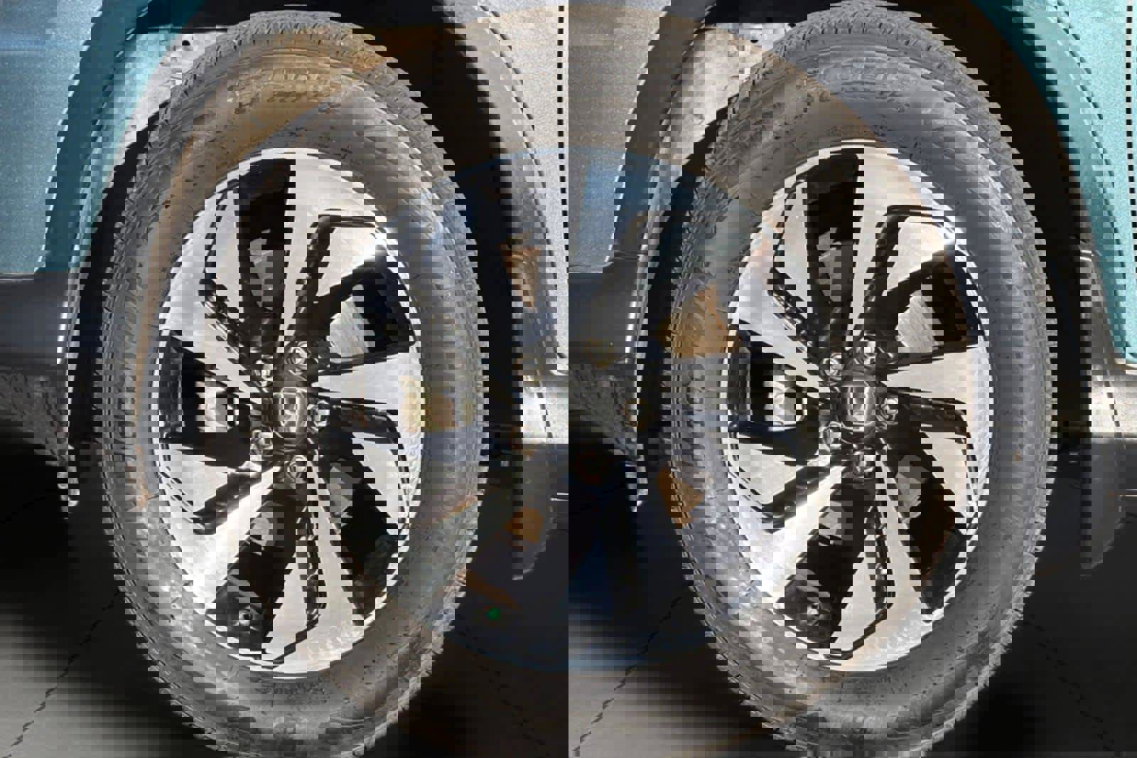 Used 2015 Honda CR-V Touring image 11