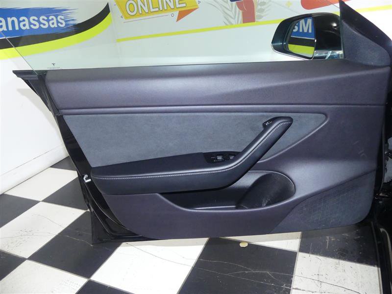 Used 2019 Tesla Model 3 Standard Range Plus image 20