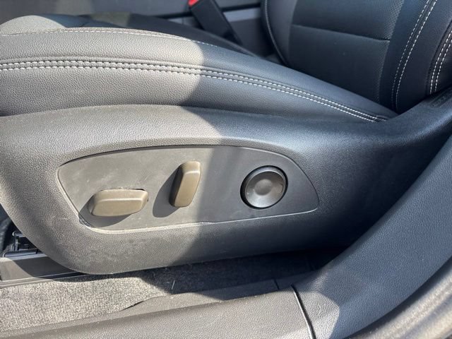 Used 2024 Chevrolet Blazer EV LT AWD/4WD image 14