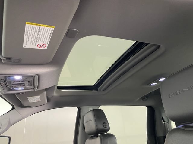 Certified 2020 GMC Sierra 3500 Denali w/ Denali Ultimate Package AWD/4WD image 14