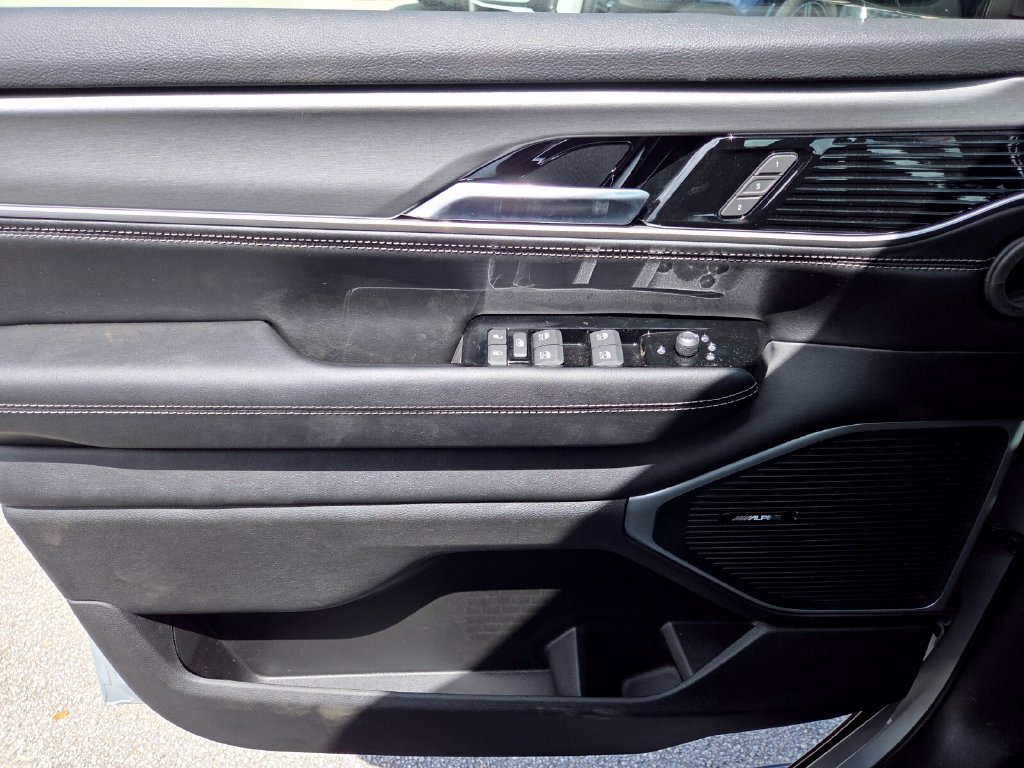 New 2026 Jeep Grand Wagoneer Limited AWD/4WD image 16
