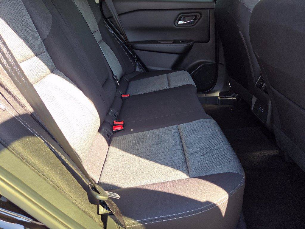 Certified 2024 Nissan Rogue SV AWD/4WD image 26