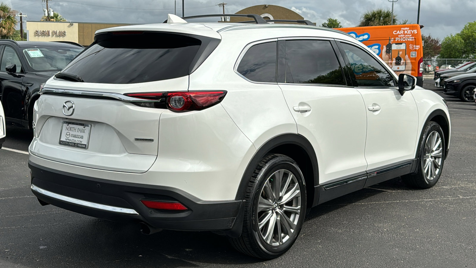 Used 2022 MAZDA CX-9 Signature image 8