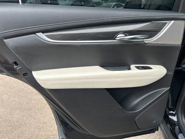 Used 2020 Cadillac XT6 Sport image 31