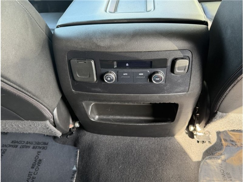Used 2019 Chevrolet Tahoe LT AWD/4WD image 28