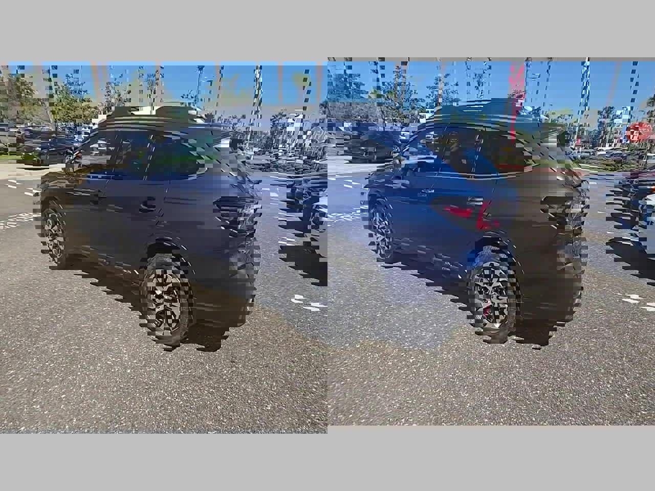 Used 2021 Subaru Outback Touring XT image 27