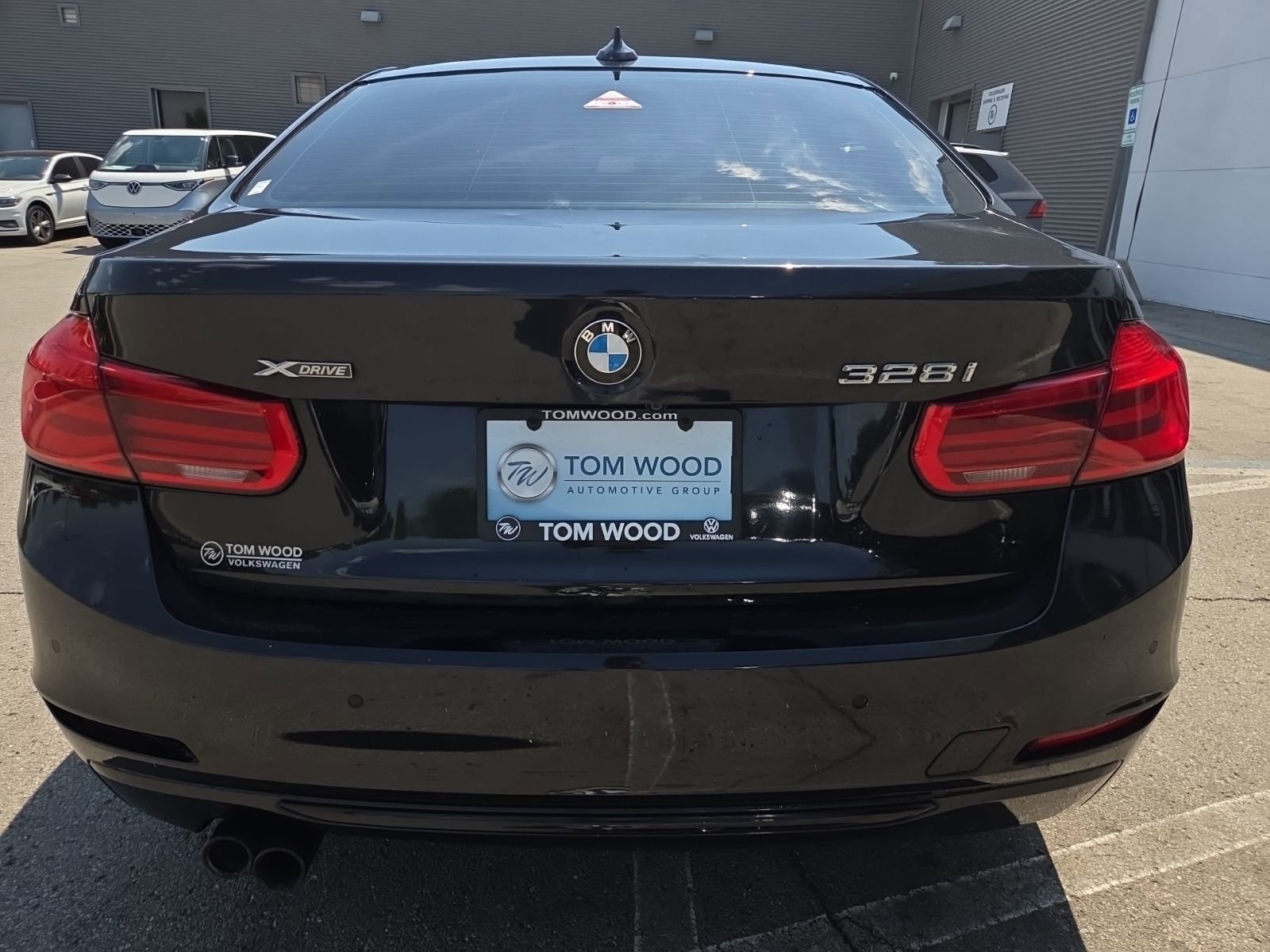 Used 2016 BMW 328i xDrive Sedan AWD/4WD image 11