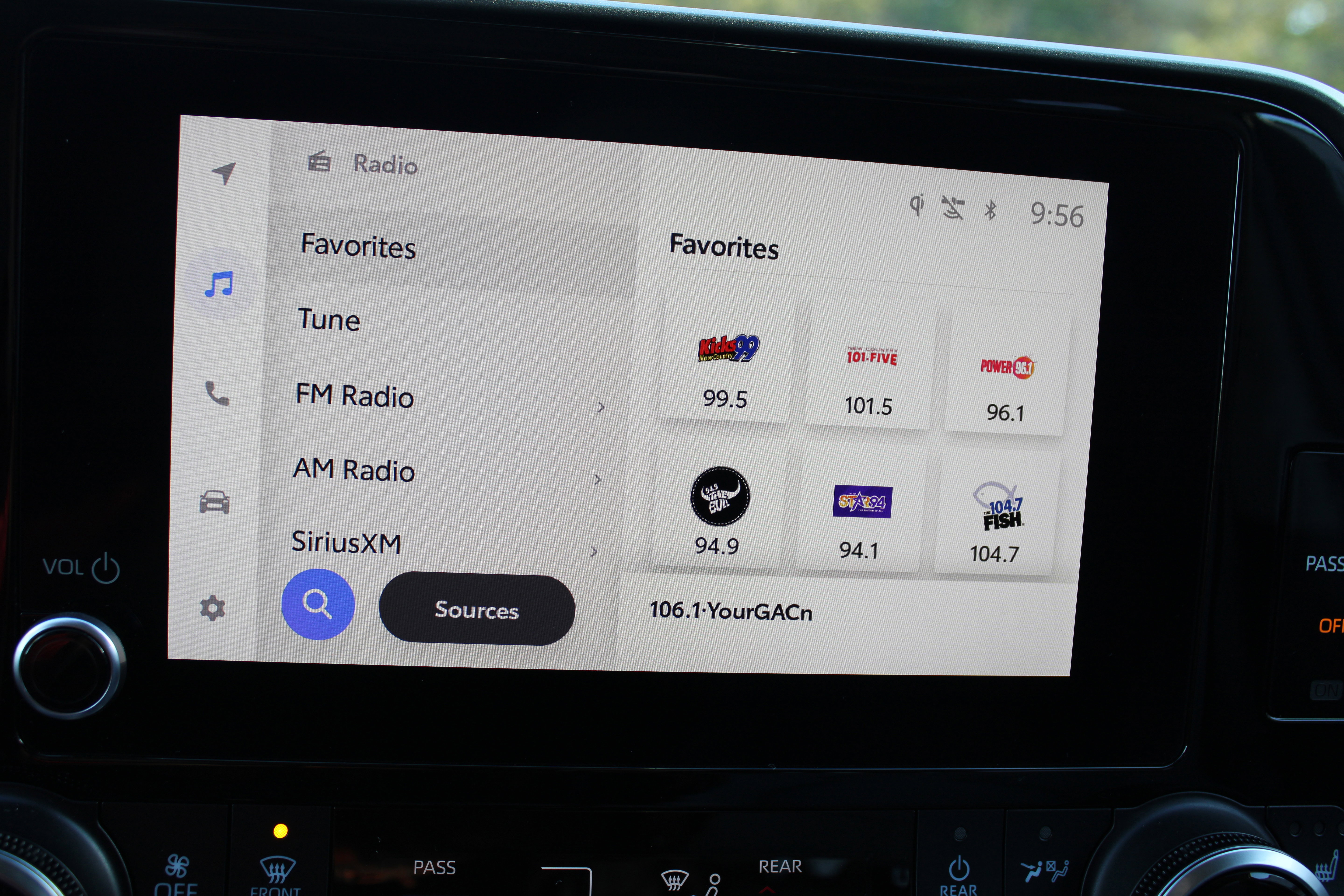 Used 2023 Toyota Highlander XLE image 20