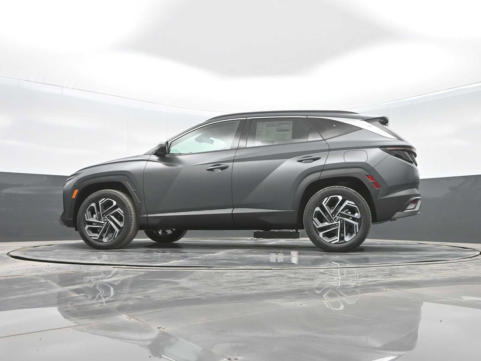 New 2026 Hyundai Tucson Limited image 34