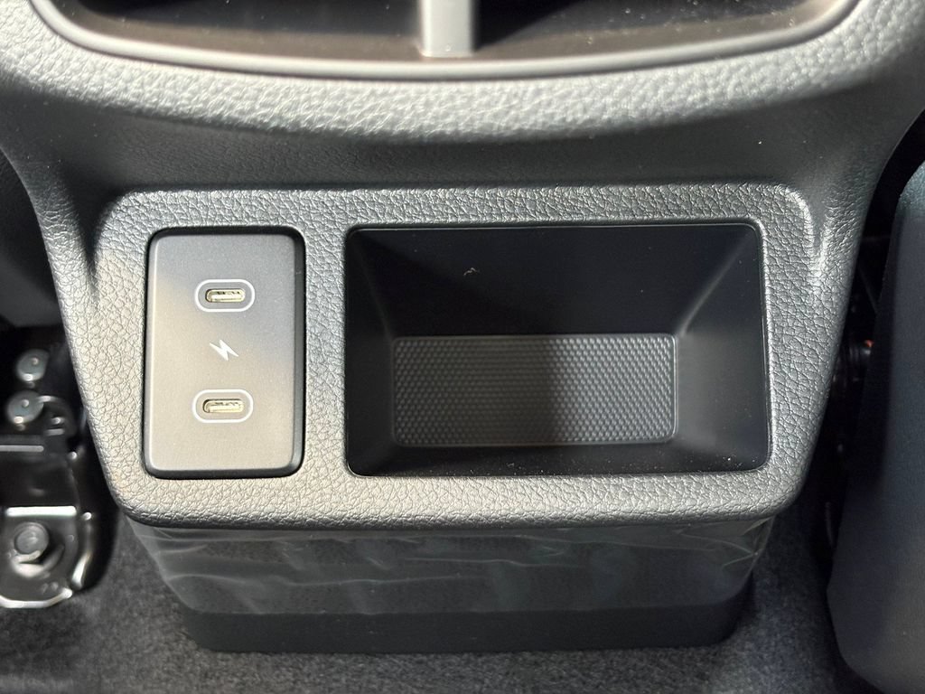 New 2026 Kia Seltos S FWD image 16