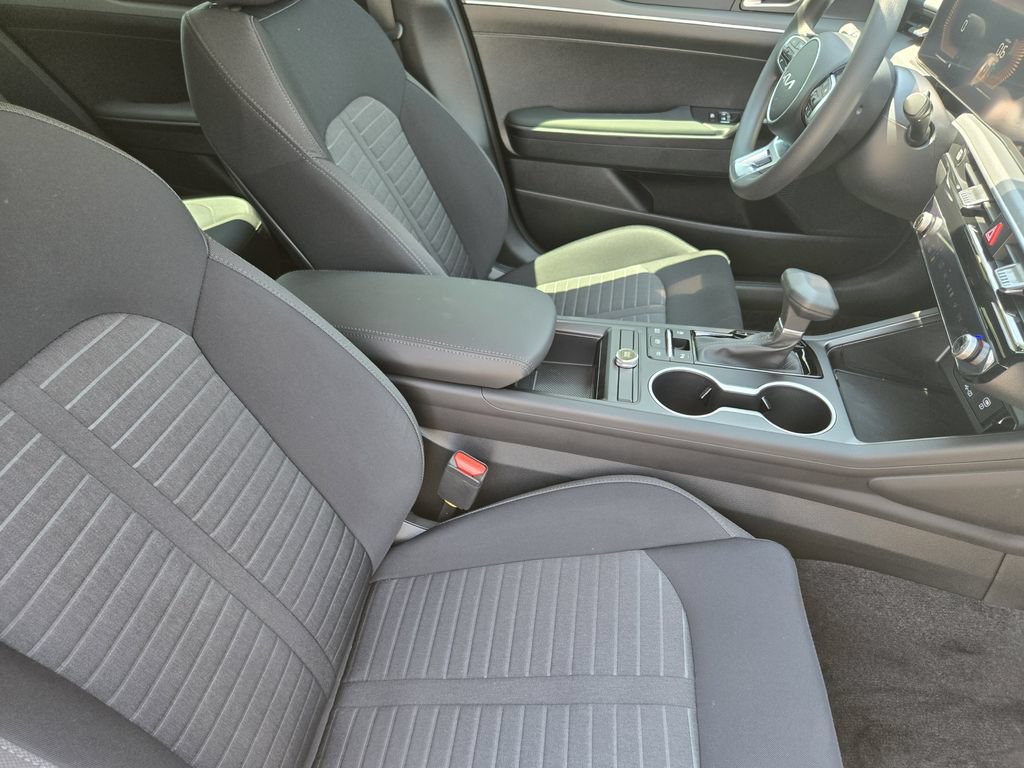 New 2026 Kia K5 LXS FWD image 11
