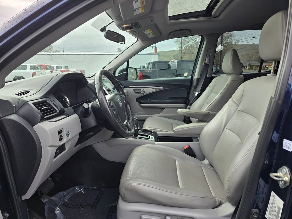Used 2019 Honda Ridgeline RTL image 22