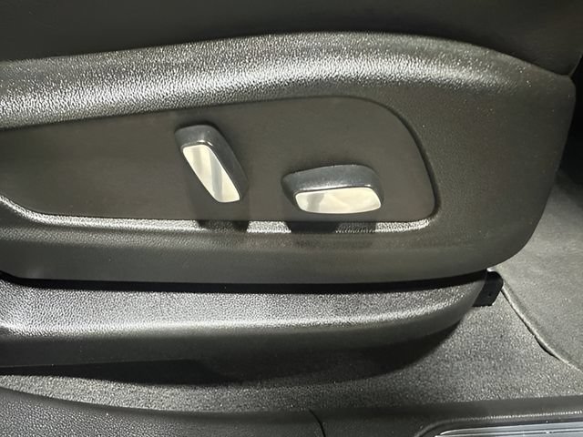 Used 2023 Cadillac XT5 Luxury FWD image 26