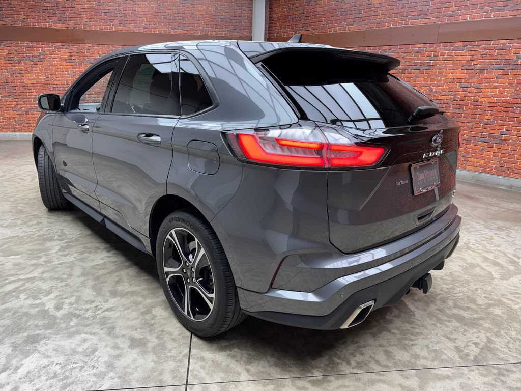 Used 2023 Ford Edge ST AWD/4WD image 2