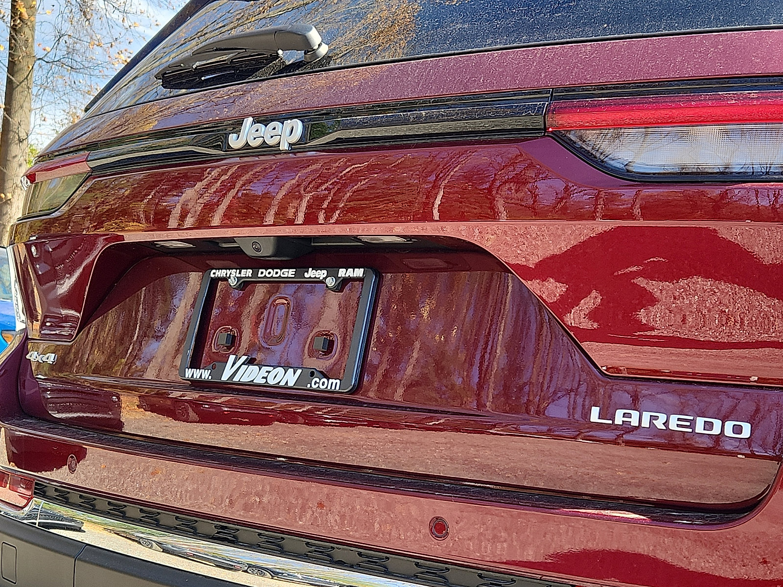 New 2025 Jeep Grand Cherokee Laredo X w/ Luxury Tech Group I image 18