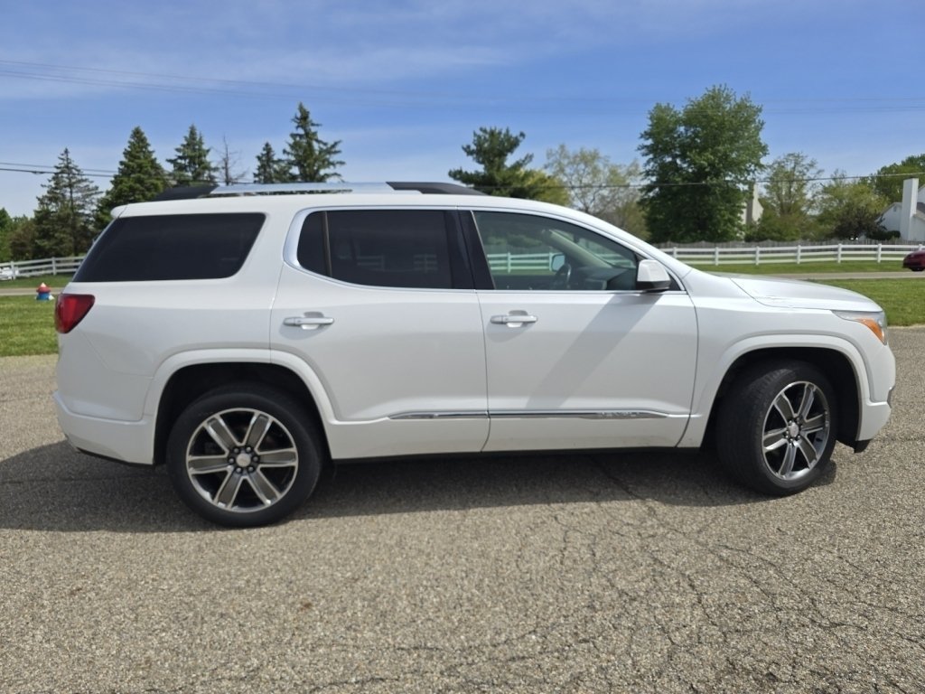 Used 2018 GMC Acadia Denali w/ Technology Package AWD/4WD image 20