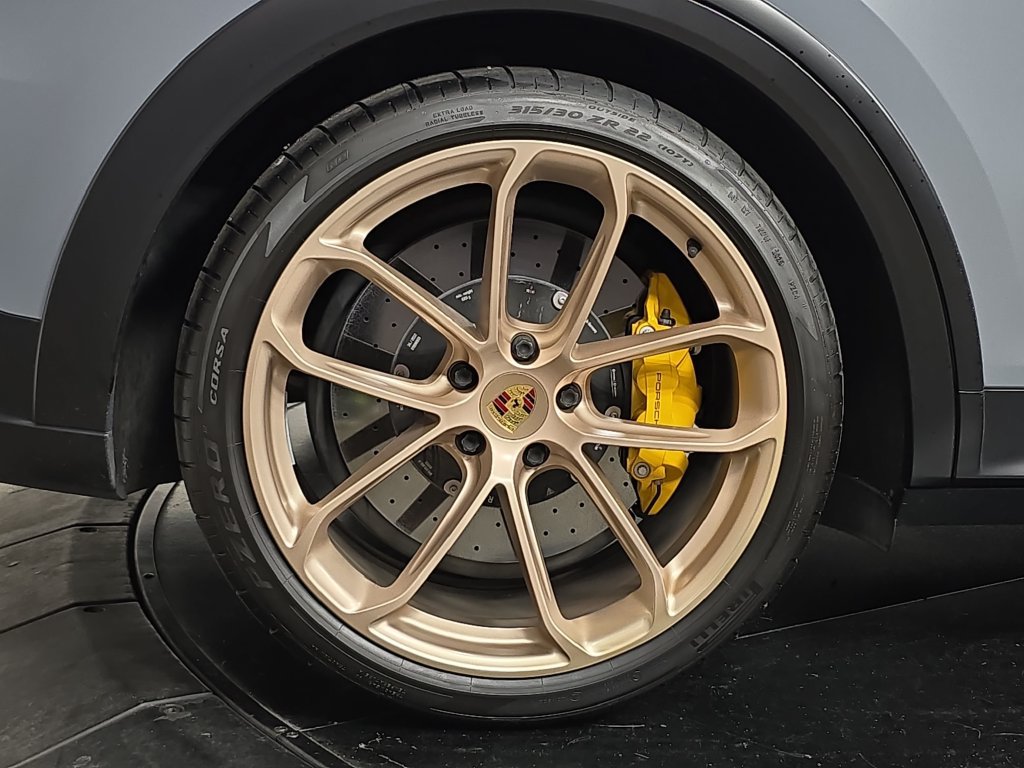 Certified 2023 Porsche Cayenne Turbo GT AWD/4WD image 29