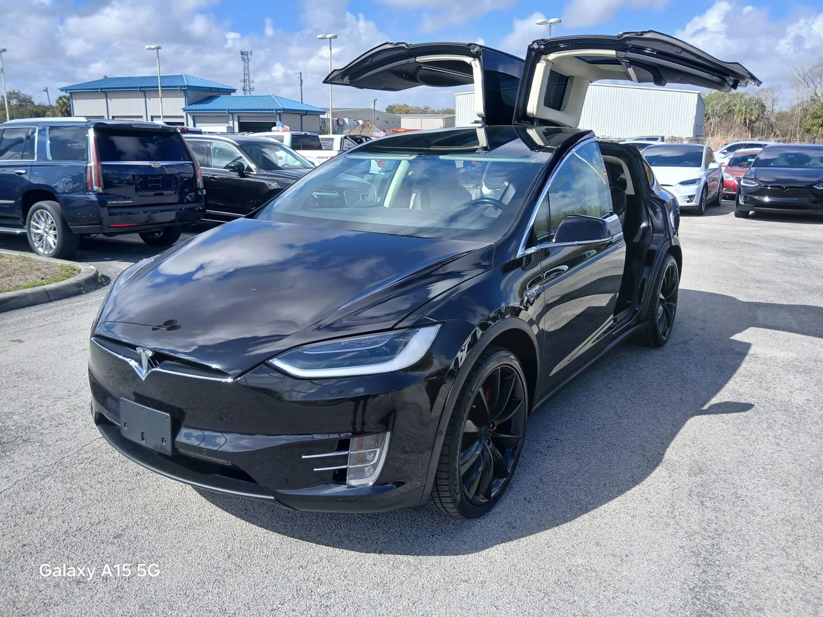 Used 2016 Tesla Model X Performance image 18