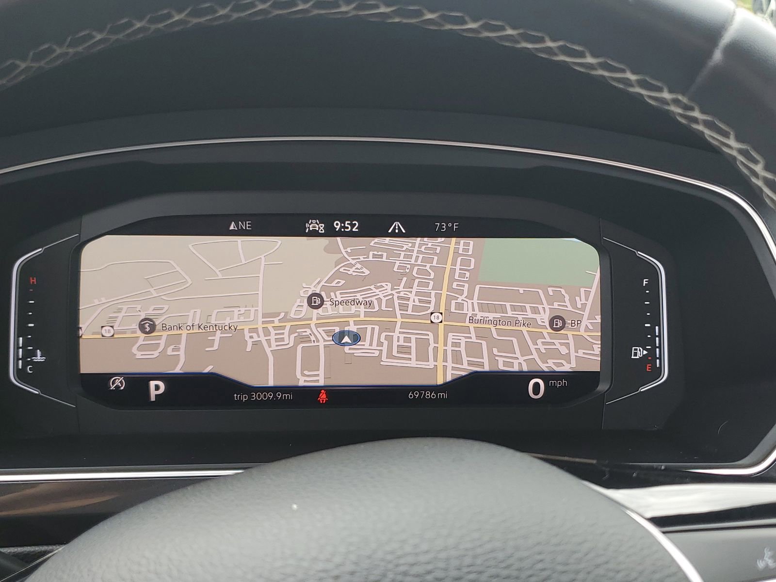 Used 2021 Volkswagen Tiguan SEL AWD/4WD image 24