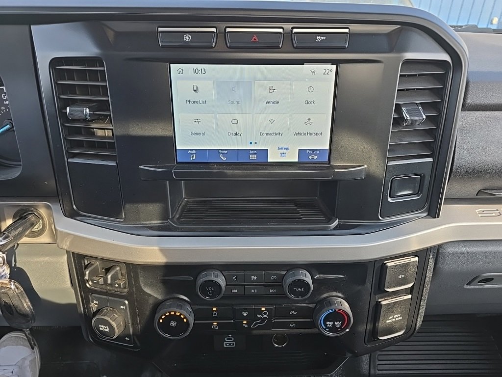 Used 2024 Ford F350 XLT image 16