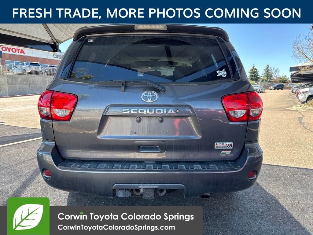 Used 2014 Toyota Sequoia SR5 AWD/4WD image 4
