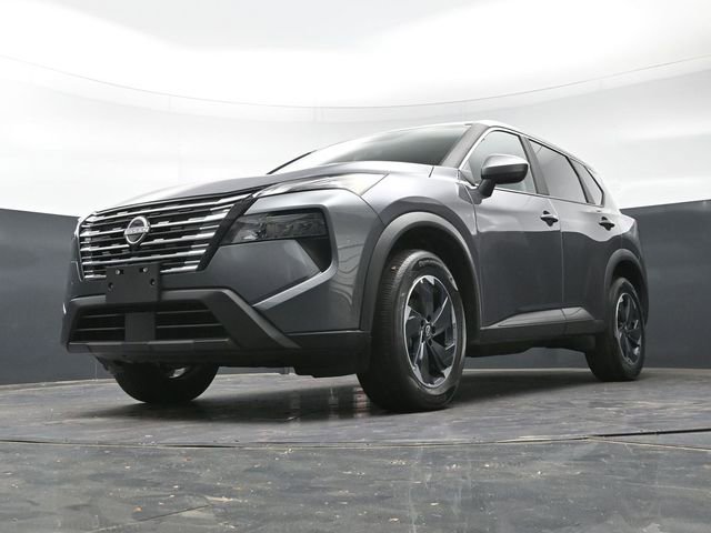 Used 2025 Nissan Rogue SV AWD/4WD image 42