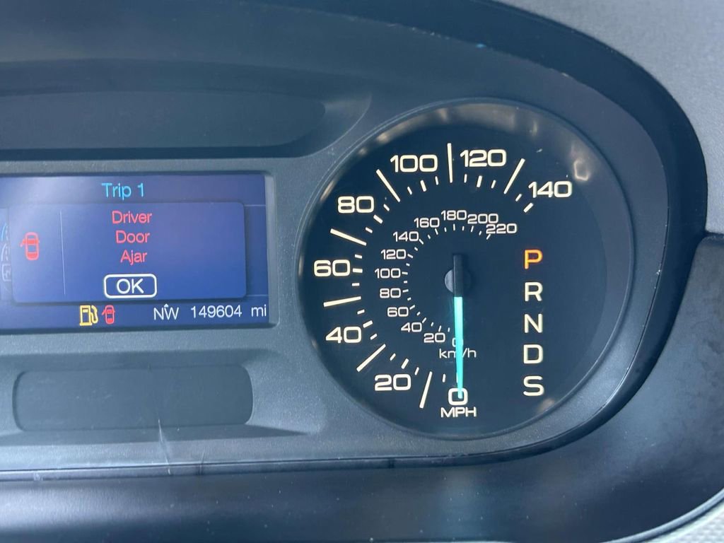 Used 2013 Ford Edge SEL FWD image 23