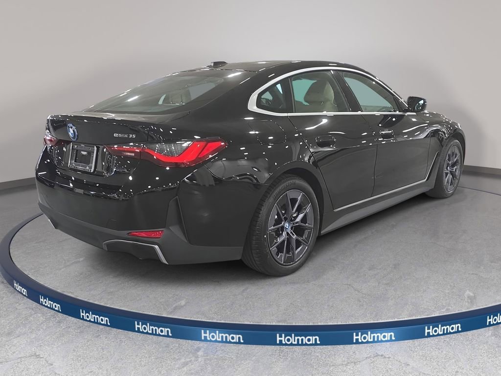 Used 2023 BMW i4 eDrive35 w/ Premium Package image 6