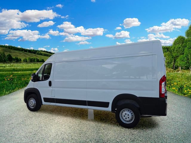Used 2025 RAM ProMaster 2500 w/ Convenience Group FWD image 4