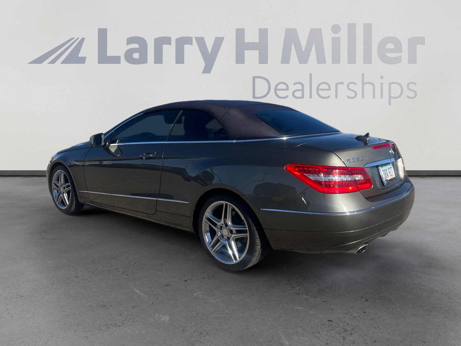 Used 2013 Mercedes-Benz E 350 E 350 image 3