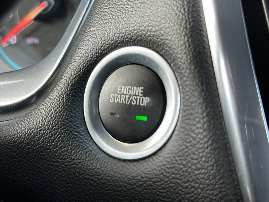 Used 2023 Chevrolet Traverse LT FWD image 22
