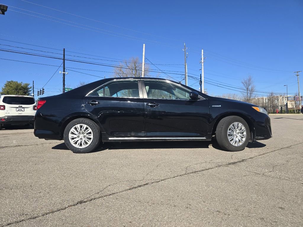 Used 2014 Toyota Camry LE image 13