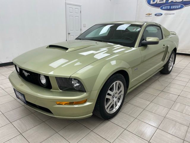Used 2006 Ford Mustang GT Premium image 16