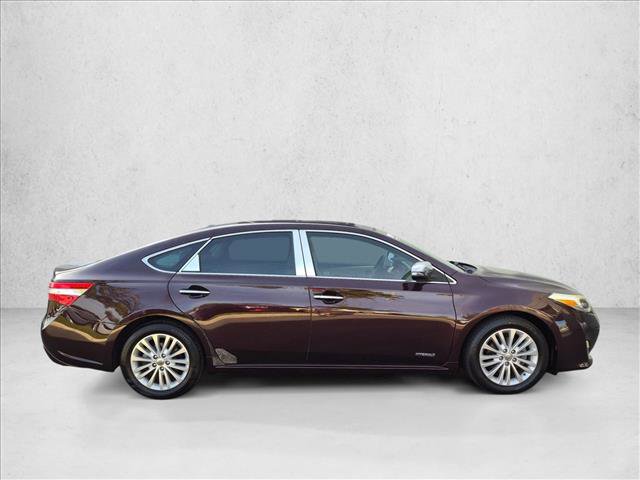 Used 2014 Toyota Avalon XLE Premium FWD image 4