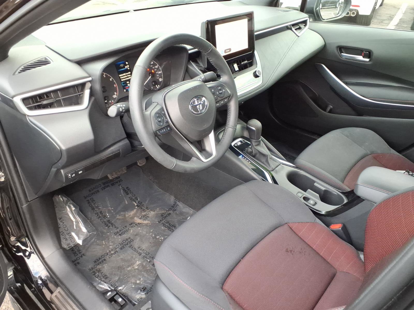 Certified 2023 Toyota Corolla SE w/ SE Premium Package image 12