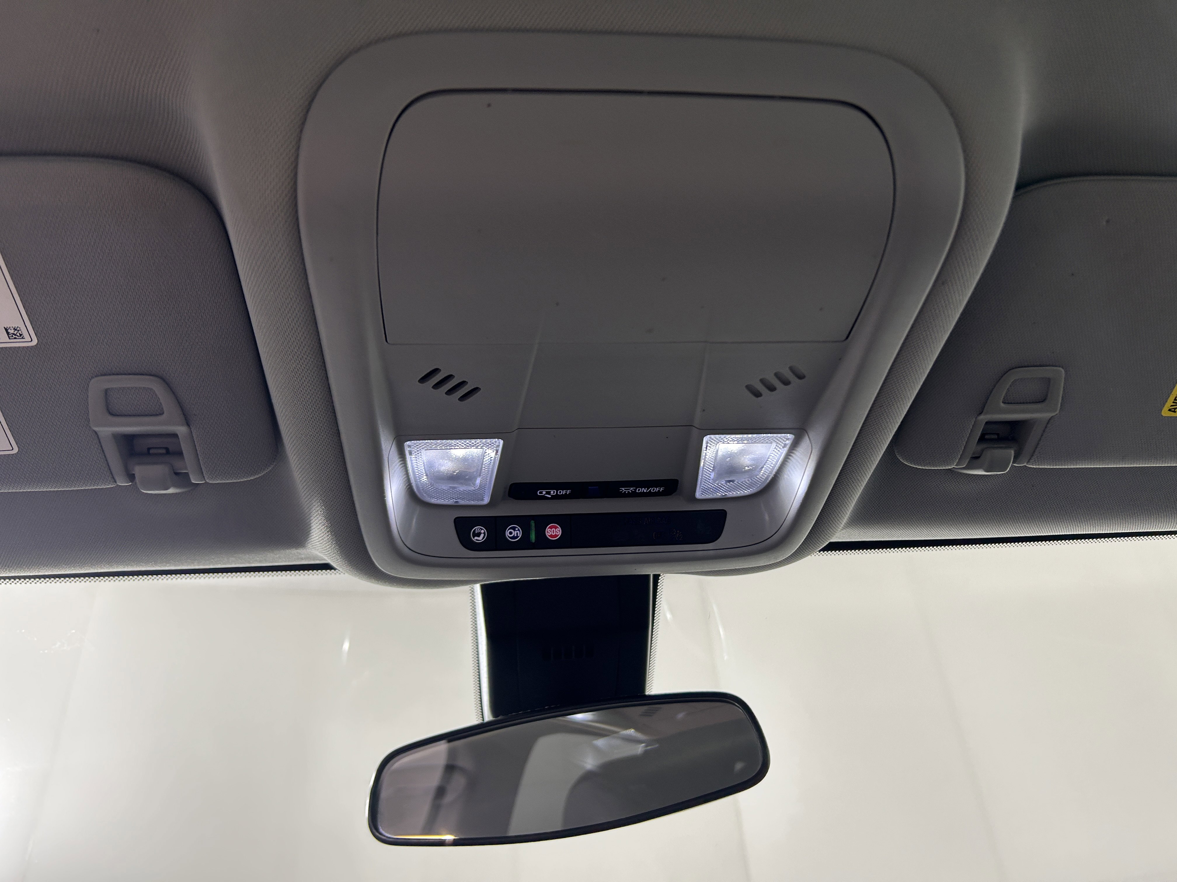 Used 2023 Chevrolet Equinox LS AWD/4WD image 24