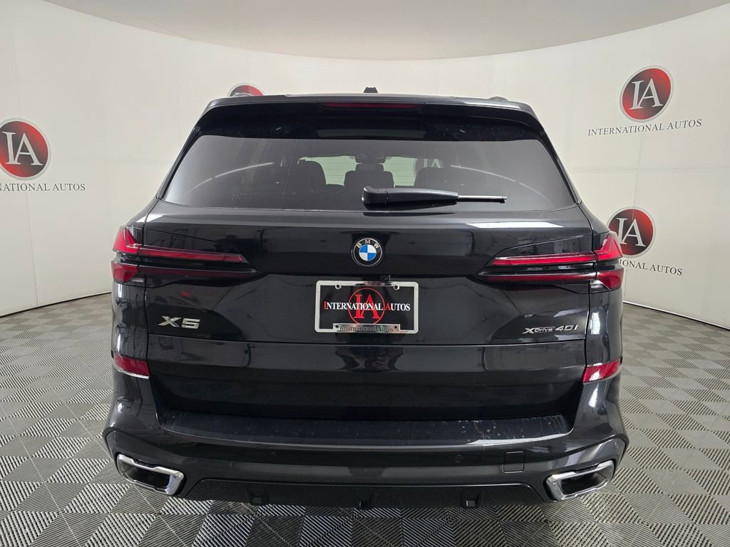 New 2026 BMW X5 xDrive40i w/ M Sport Package AWD/4WD image 8