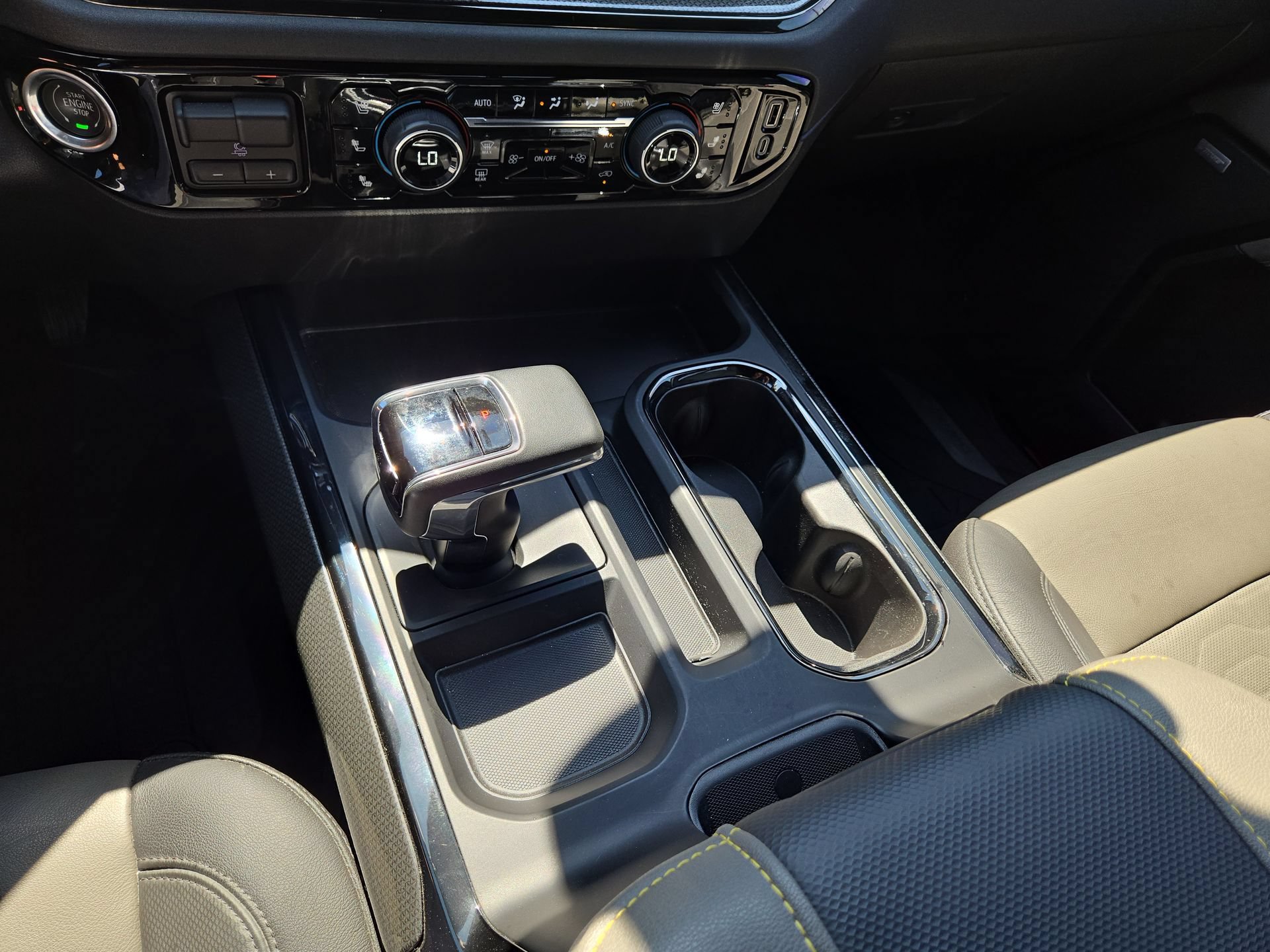 Used 2023 Chevrolet Silverado 1500 ZR2 AWD/4WD image 22