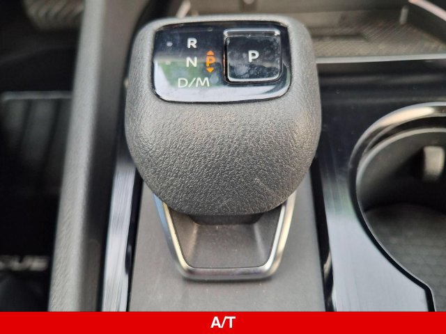 Certified 2025 Nissan Rogue SL AWD/4WD image 30