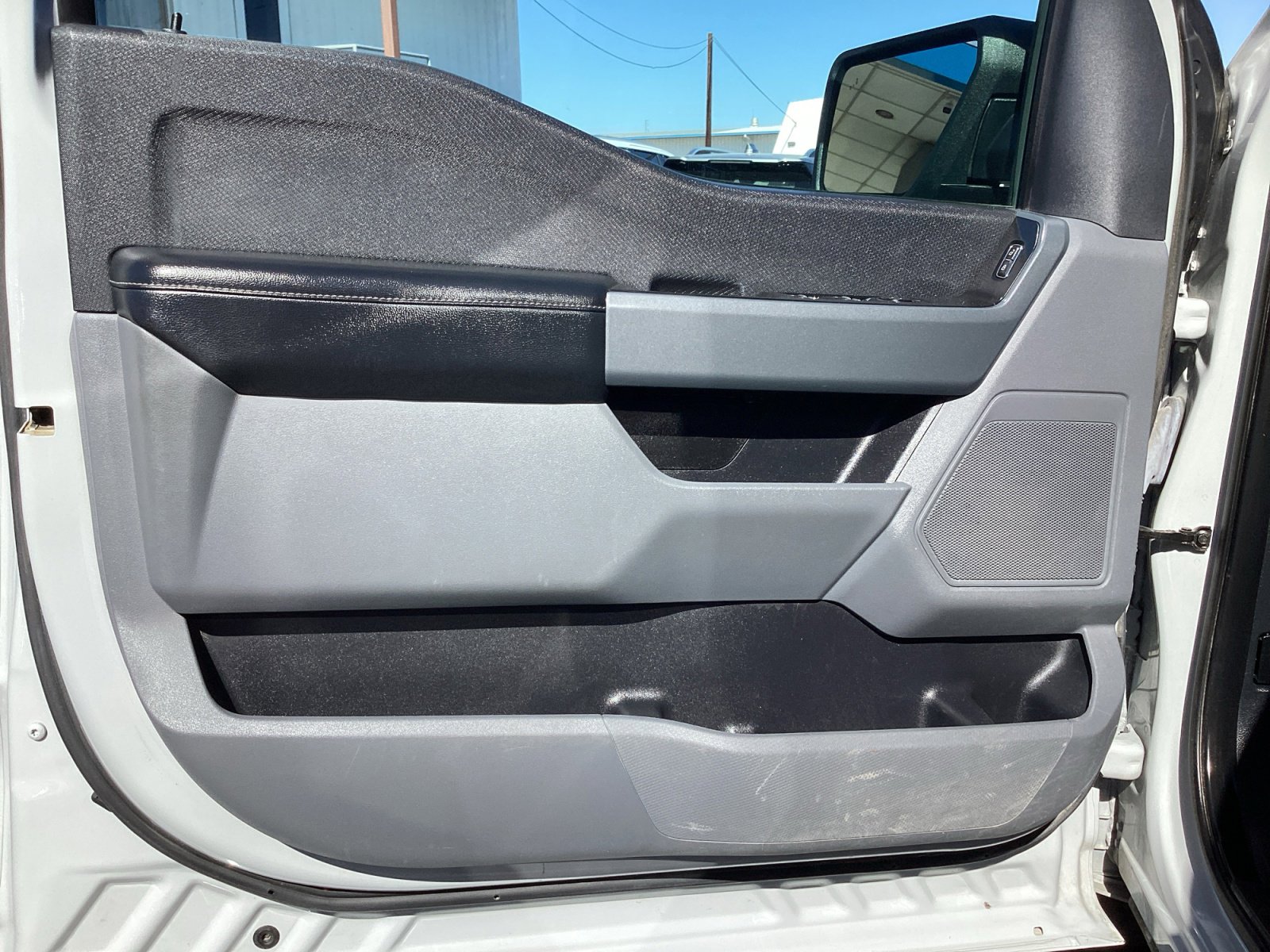 Used 2023 Ford F150 XLT image 27