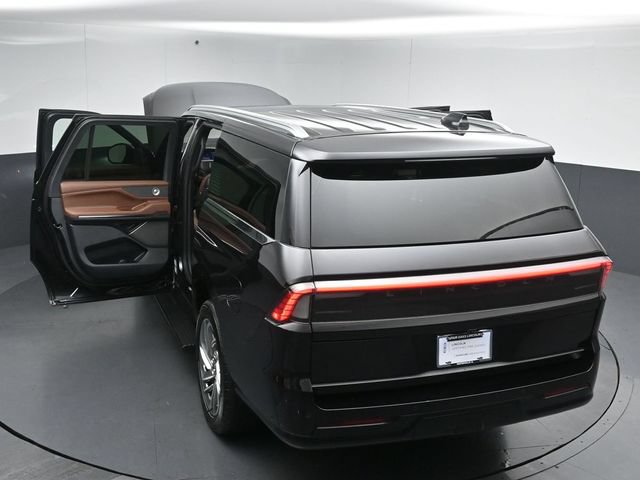 Certified 2025 Lincoln Navigator L Reserve AWD/4WD image 59
