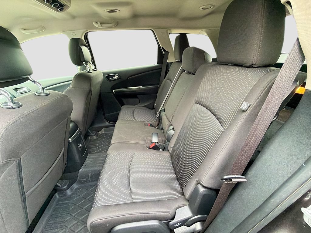 Used 2017 Dodge Journey Crossroad AWD/4WD image 13