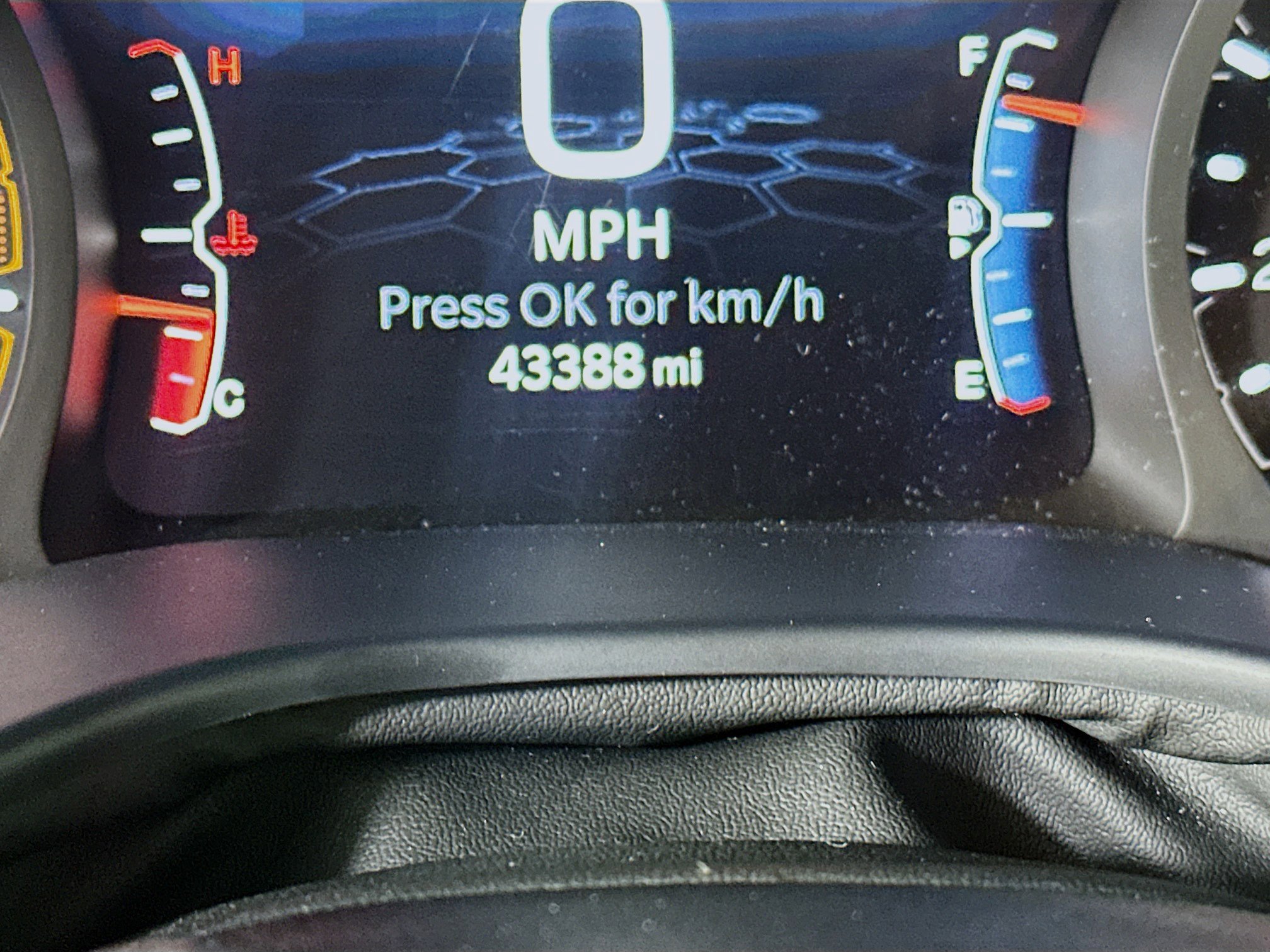 Used 2025 Jeep Compass Limited image 19