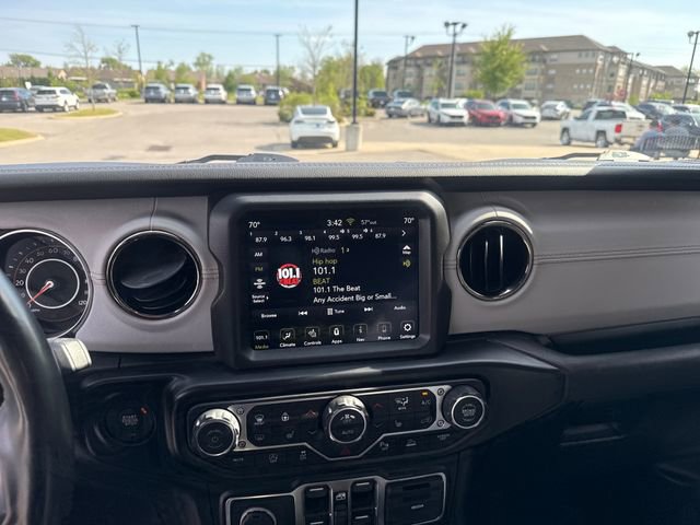 Used 2022 Jeep Wrangler Unlimited Sahara image 14