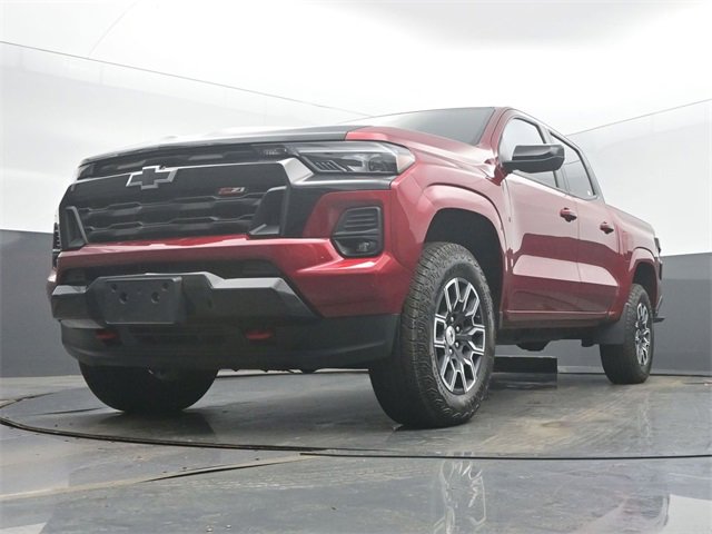Certified 2024 Chevrolet Colorado Z71 w/ Advanced Trailering Package image 46
