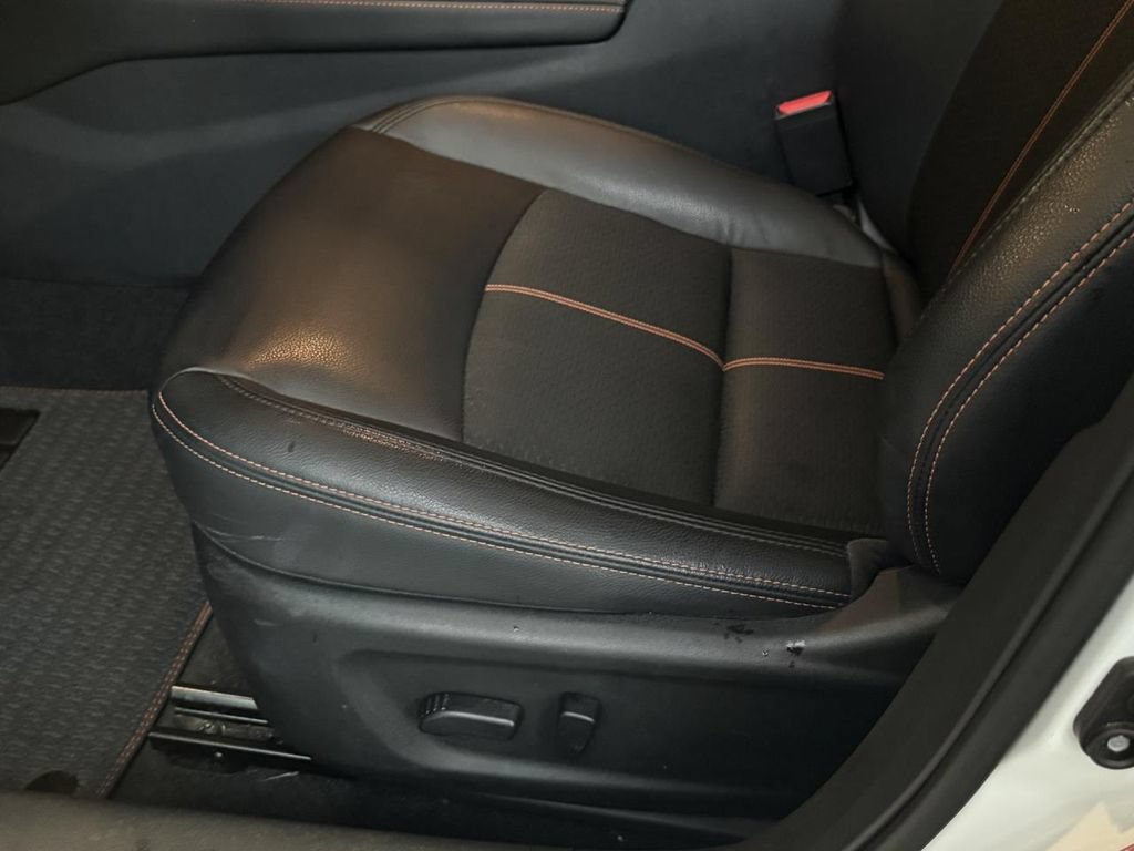 Used 2022 Nissan Altima 2.5 SR FWD image 9