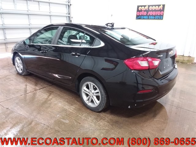Used 2018 Chevrolet Cruze LT FWD image 6